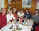 Luschari-Adventsingen 2014 - 013 - Belegschaft Herrgottswinkel-Tisch